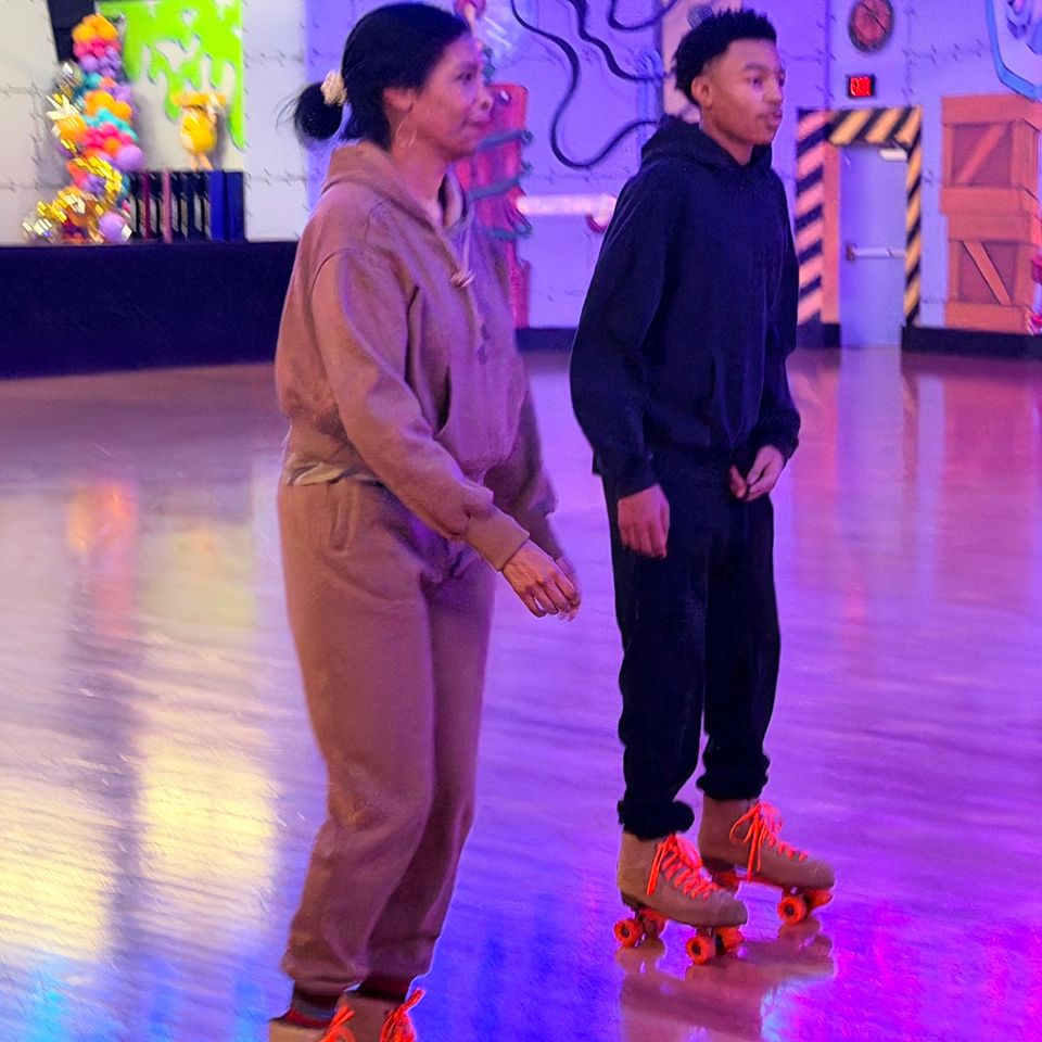 Xmas skate party5