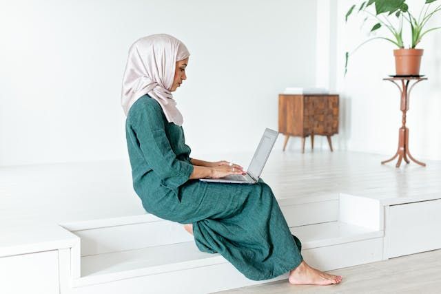 Muslima typing