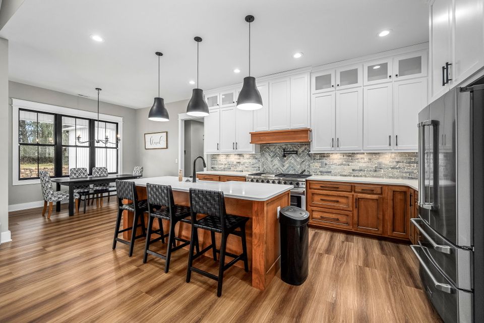 41 web or mls 365 glendale rd interiors   clear lens real estate photography 8