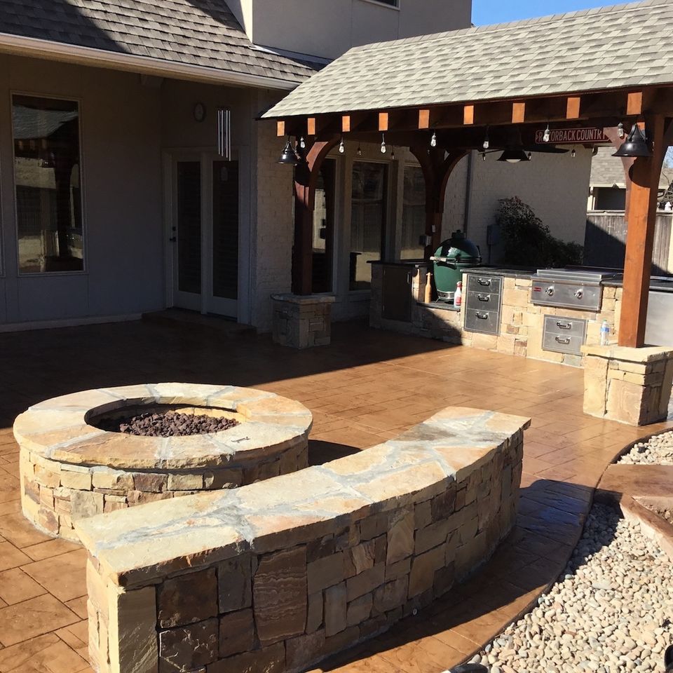 Select outdoor solutions  tulsa oklahoma  outdoor living fire pits seat walls  residential masonry fire pit fireplace contractor builder construction company  photo jan 22  12 20 02 pm (1)