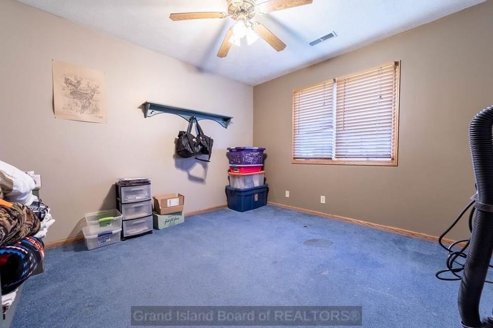 3324 n homestead dr grand island b 9