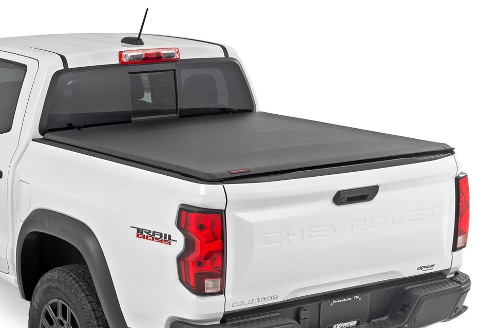 Chevy Colorado bed cover