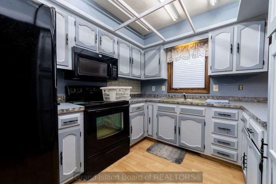 4306 saddle horse ct grand island ne 68803 a 5