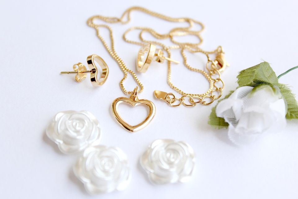 Anarosadebastiani accessories g042f74947 1920