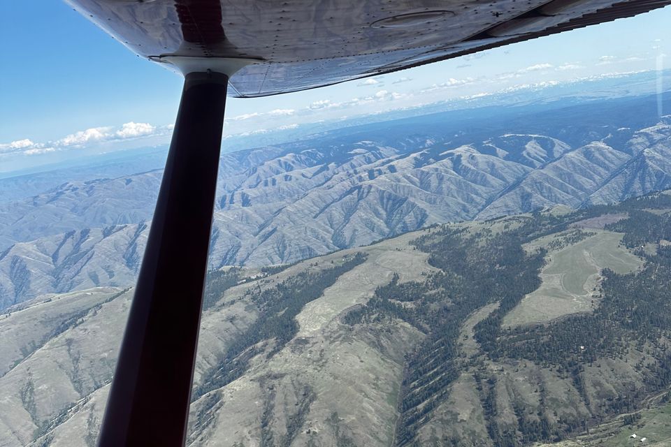 Hells Canyon Flight Instruction in Lewiston Idaho Flying Image 8