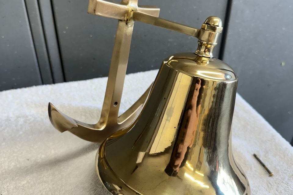 Bell1