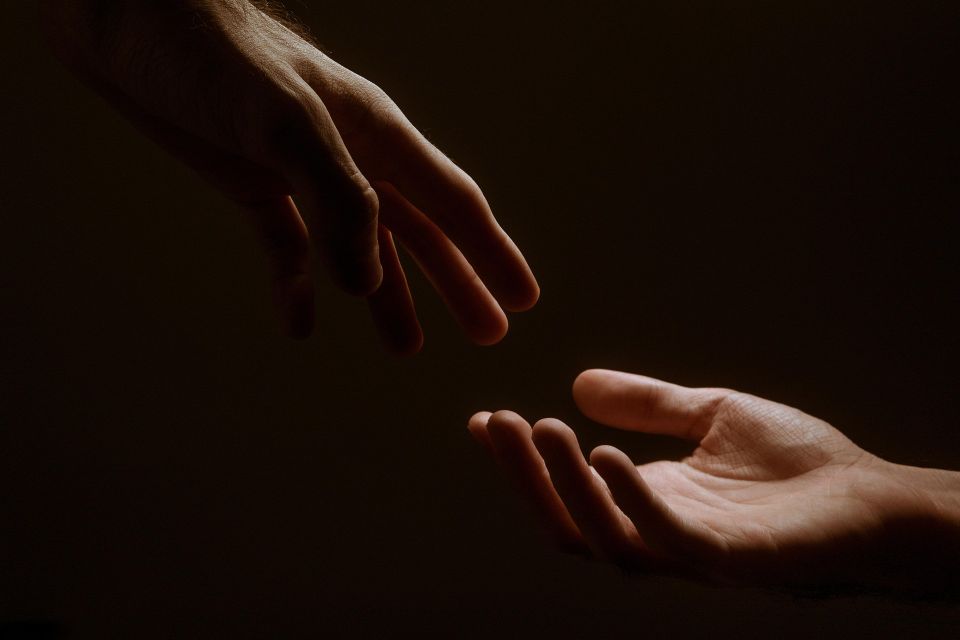 Hands g9c55d8f3d 1920