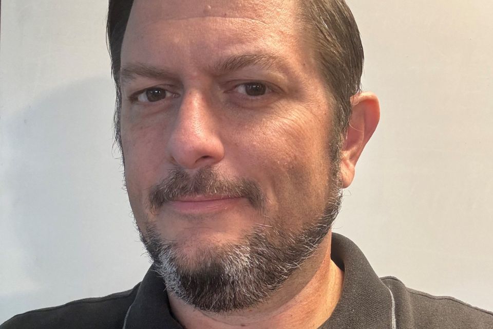 Peters w 2024 12 03 bio pic scaled e1737061168755