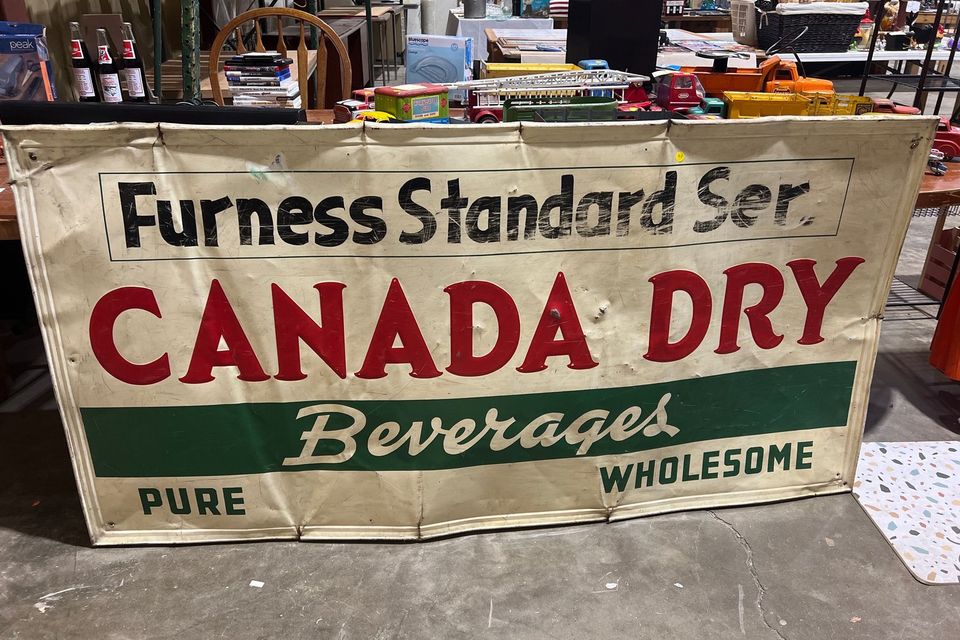 Canada dry sign