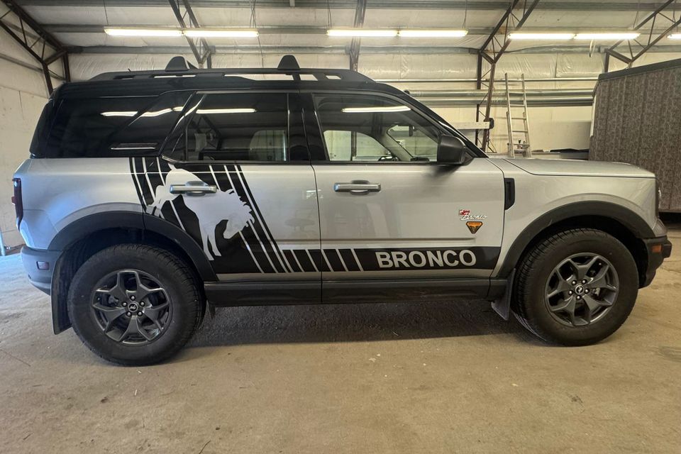Bronco graphics
