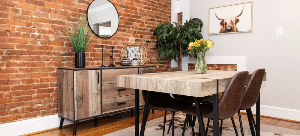 Oasis south on market airbnb dining room