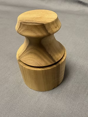 Smallpoplarwoodtrinket