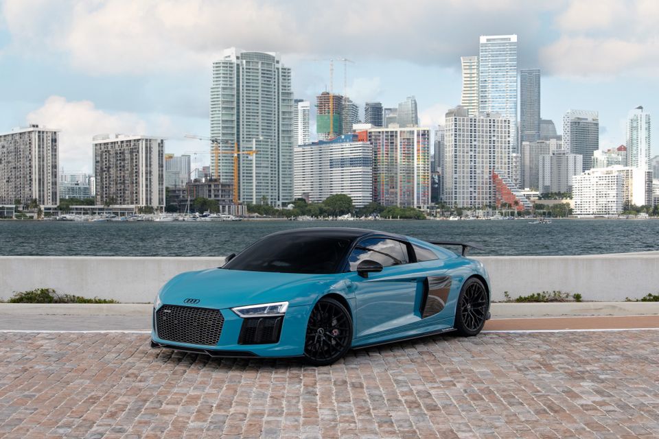 Audi r8 v10+2