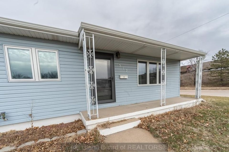 512 e 19th st grand island d 2