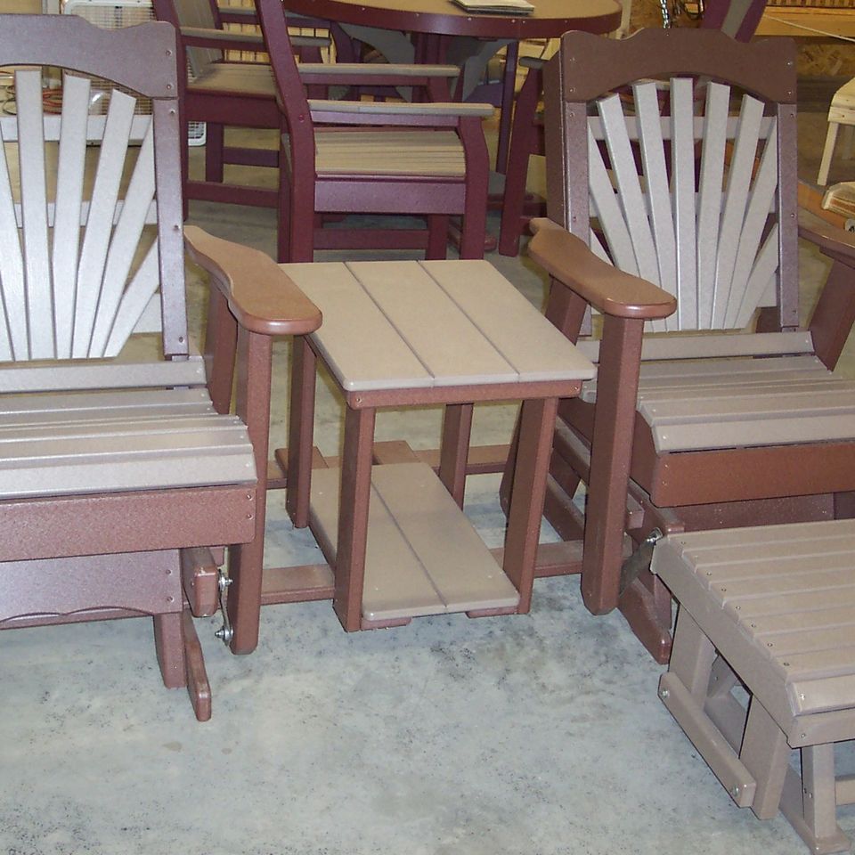 Fan back glider settee