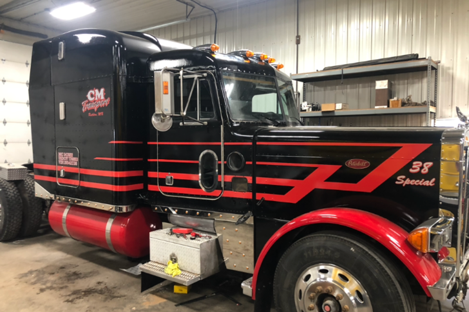 Bandk designs slayton 44