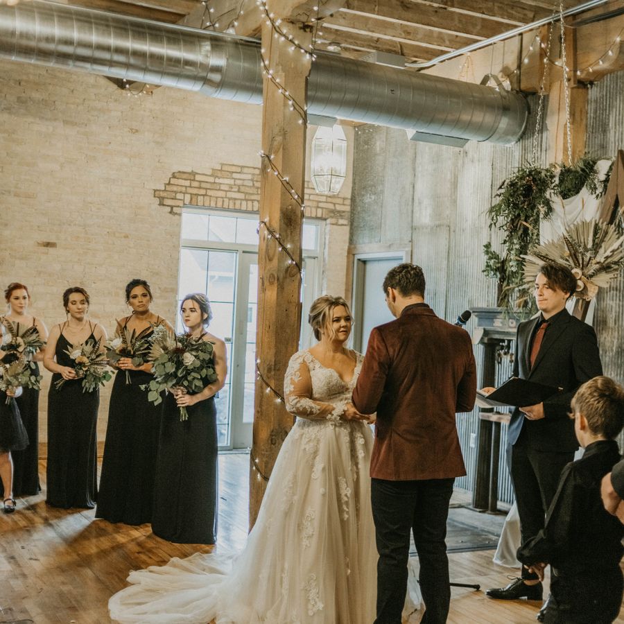 Carstens Mill LLC, Brillion, WI Simple or simply elegant rustic