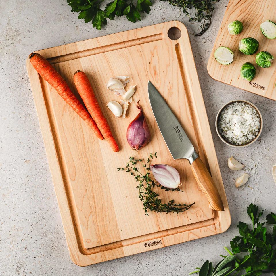 Jk adams wls 1612 lifestyle cutting carrots shallots and garlic