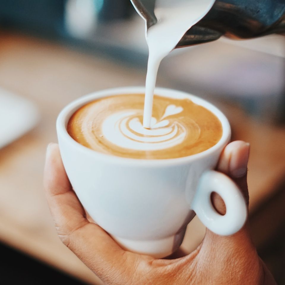 Fahmi fakhrudin nzyzausbv0m unsplash