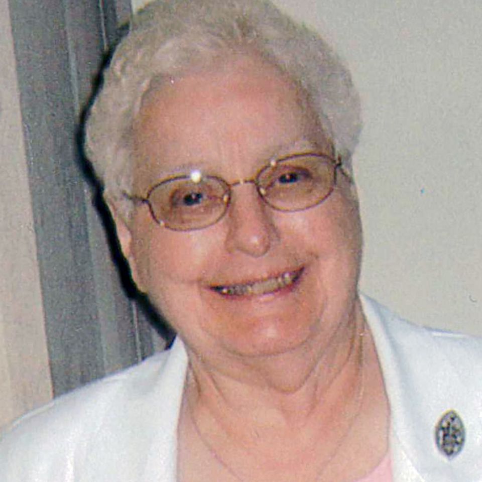 Joan lebeau