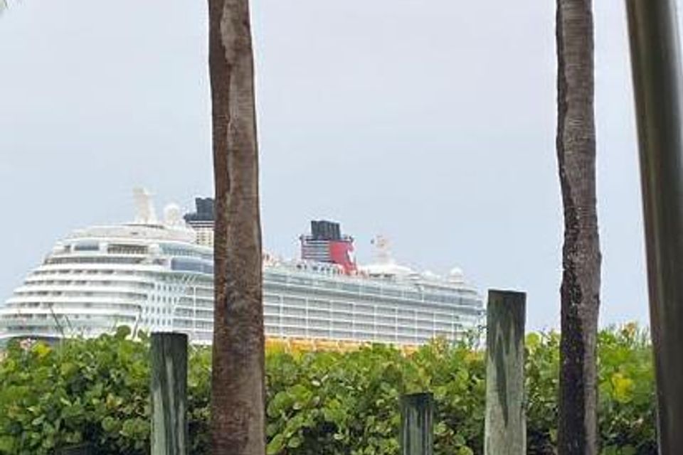 Disney cruise ship