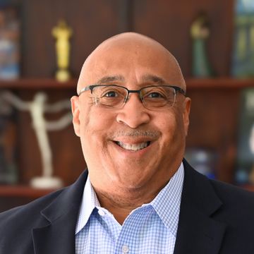 Ken fabre headshot