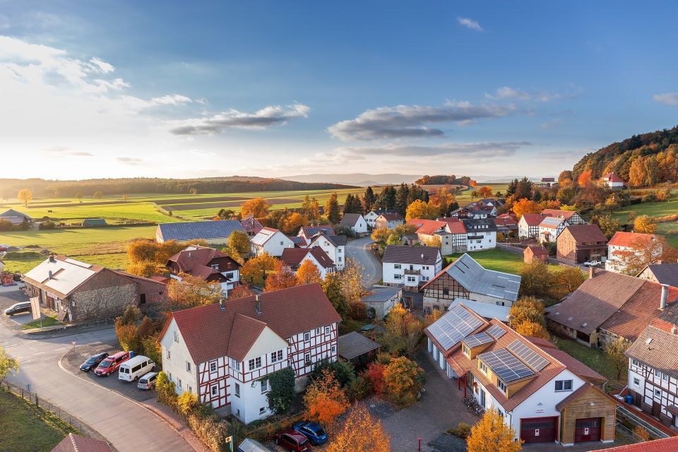 Village 57e7dd474e 1920