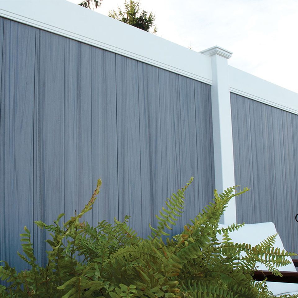 Custom fencing in eagle idaho