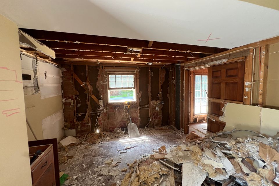 Side exterior of original Chagrin Falls home before whole-home renovation