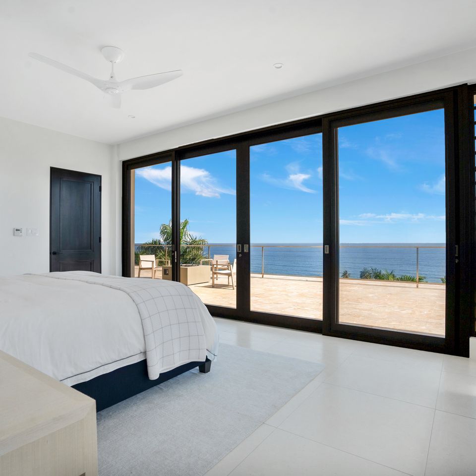 121 tre casa azu rev  096 328 493