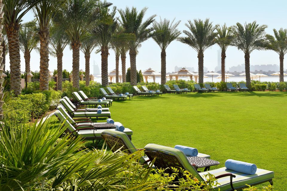 Hotel g64355b19e 1920