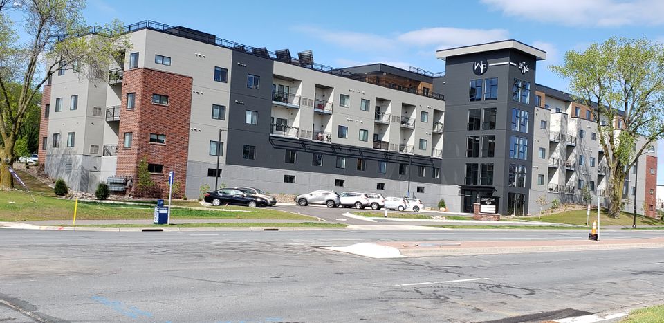 252 streetscape
