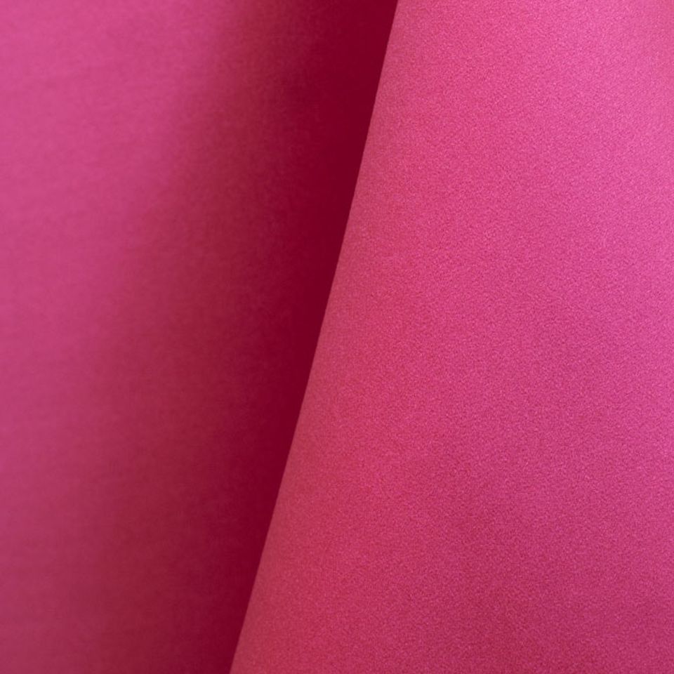 Lamour matte satin hot pink 614