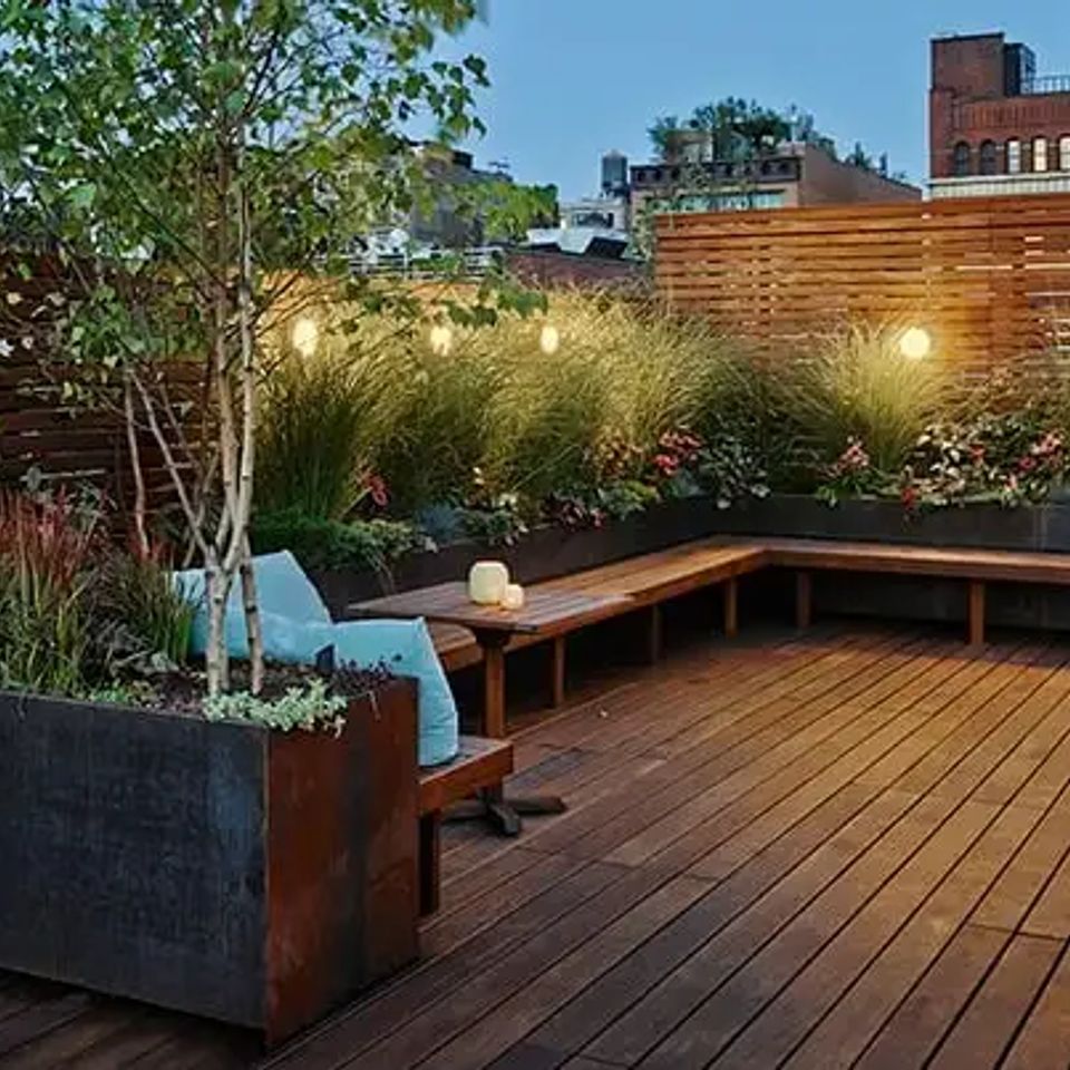 Deck garden rooftop (1)