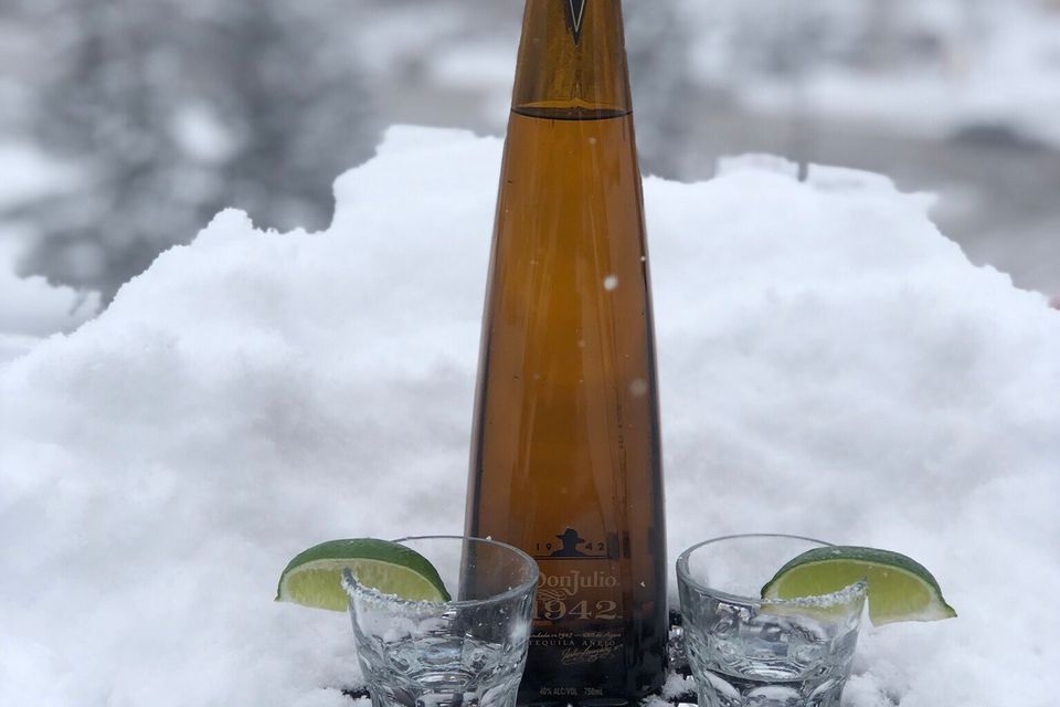 Snowy 1942 tequila