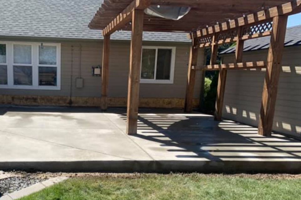 Pergolas & Concrete | Platinum Concrete Construction