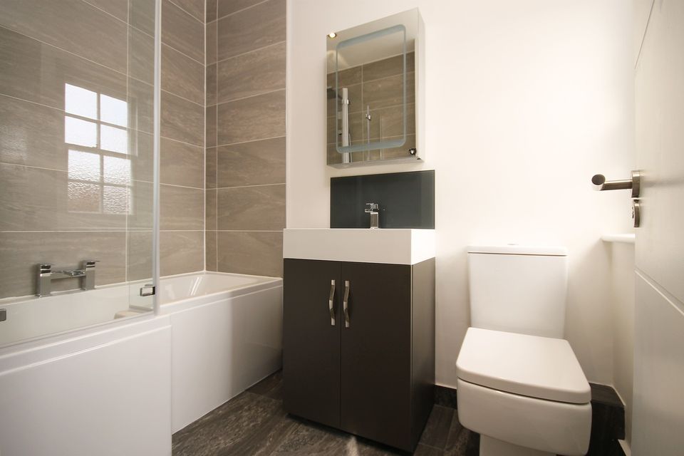 Bathroom 54e7d0414e 1920