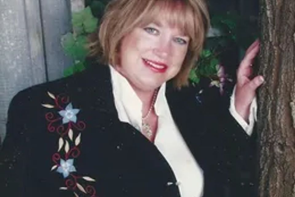 Cn realtor photo