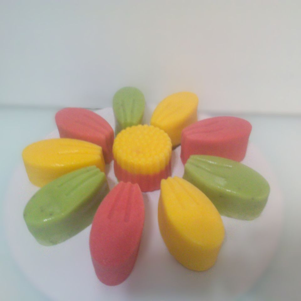 Mango petals kosher prure fruit ice cream