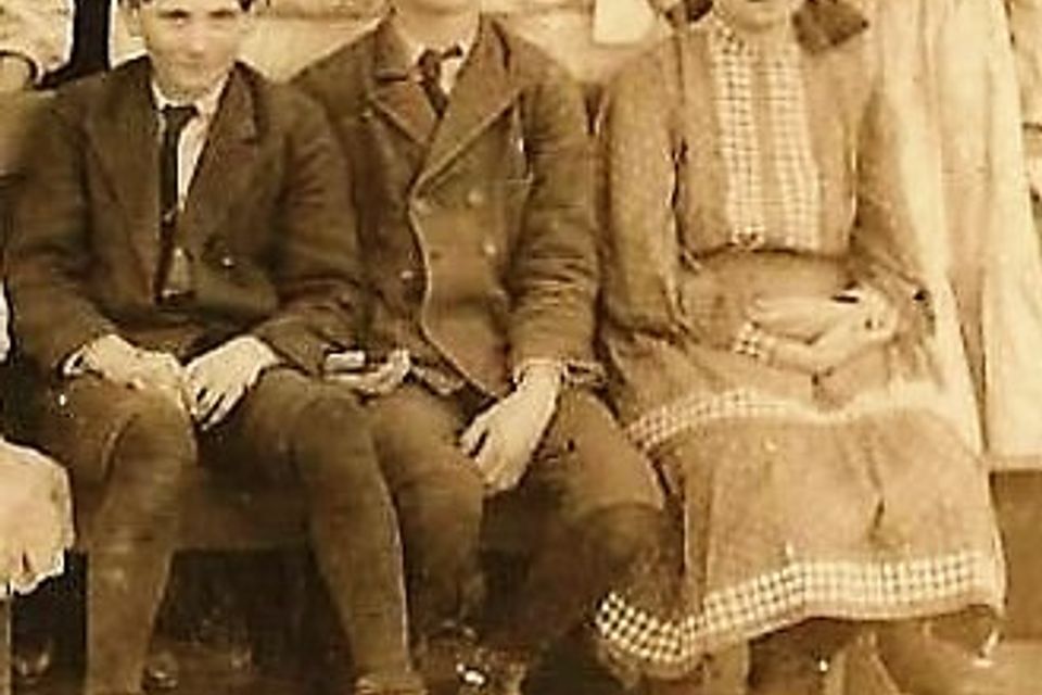Stockdale school  ca. 1911 (l to r) wade lorenz  carmichael  annie edmondson   photo courtesy pat lorenz