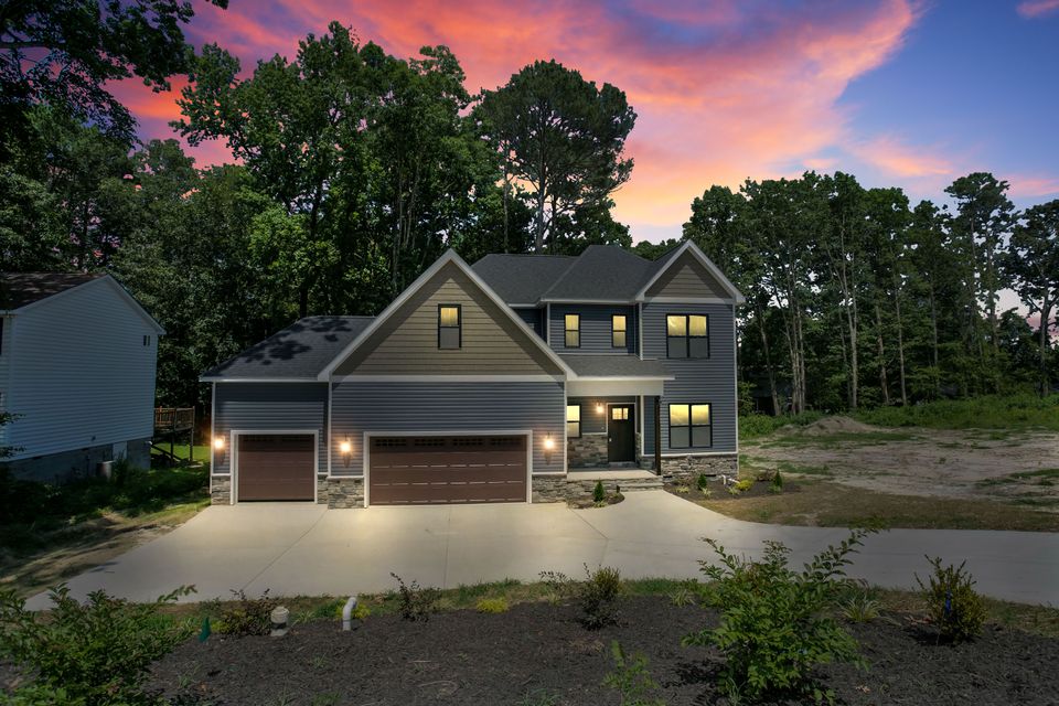 T&C Construction Group LLC, T&C Construction Group NC, Custom Home Builders, New Home Construction, New Home Building, New Home Construction NC, New Home Builders NC, Residential Projects NC, Home Additions Central NC,
