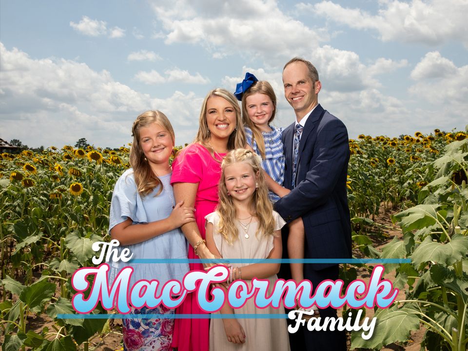 Maccormack family 2024 4x3 pp