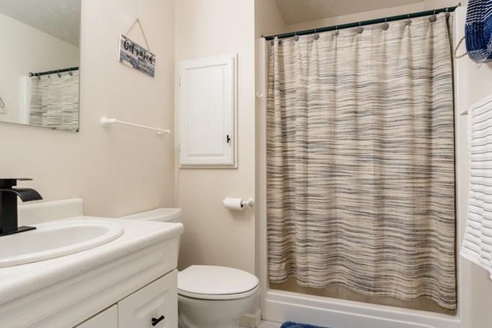 15 via trivoli grand island  ne 68803 c 4