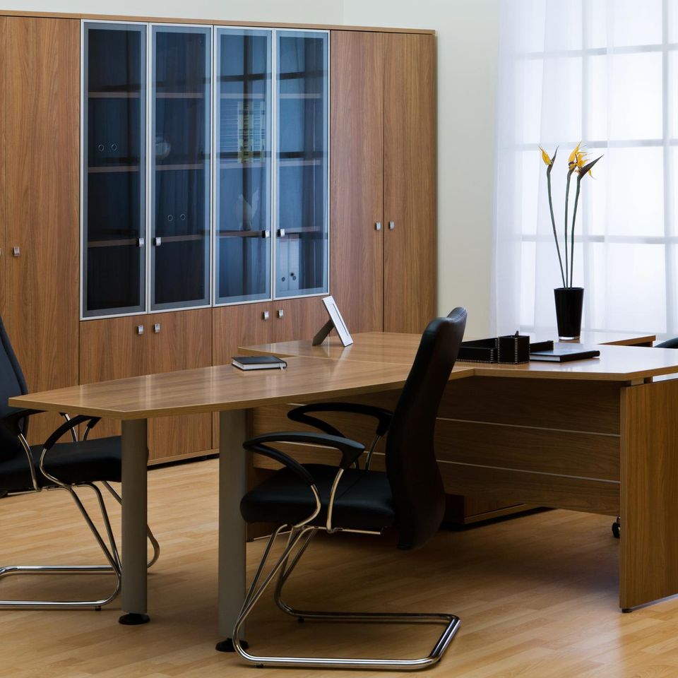 Office furniture Delivery and Assembly Service