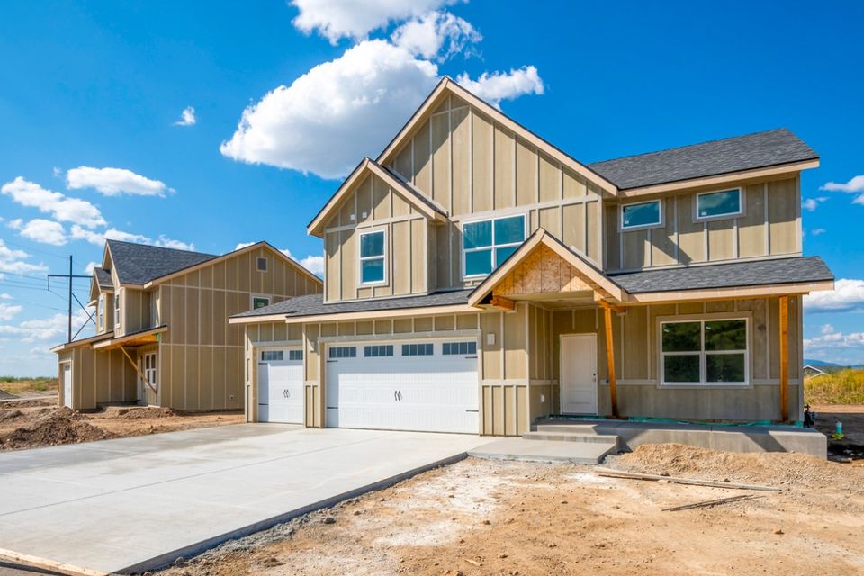 Pros cons new construction homes  1373167241