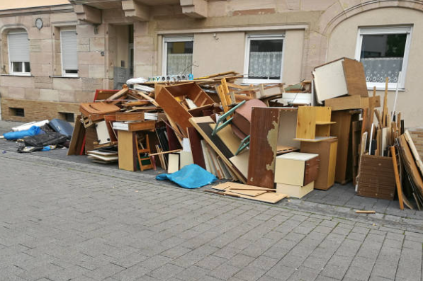Trash1
