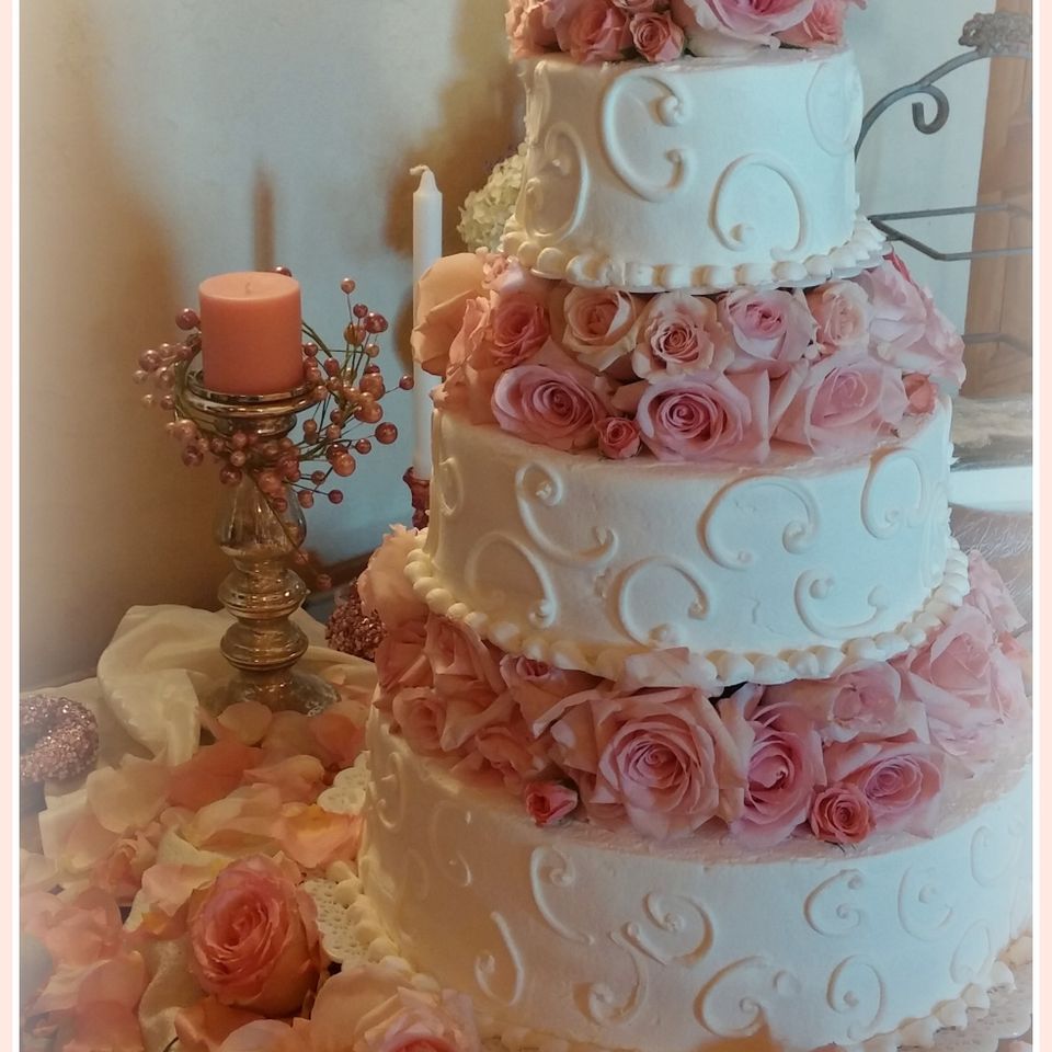 Wed cake 16520180617 32456 1hs58is