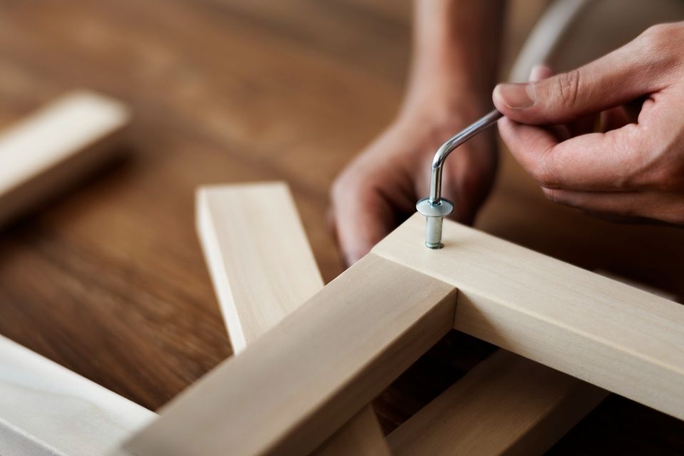 Delivery and Assembly Service