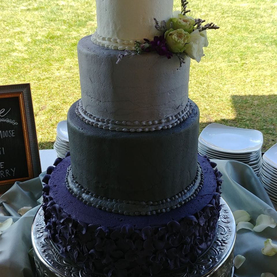 Wed cake 10720180617 9393 1vb3ov4