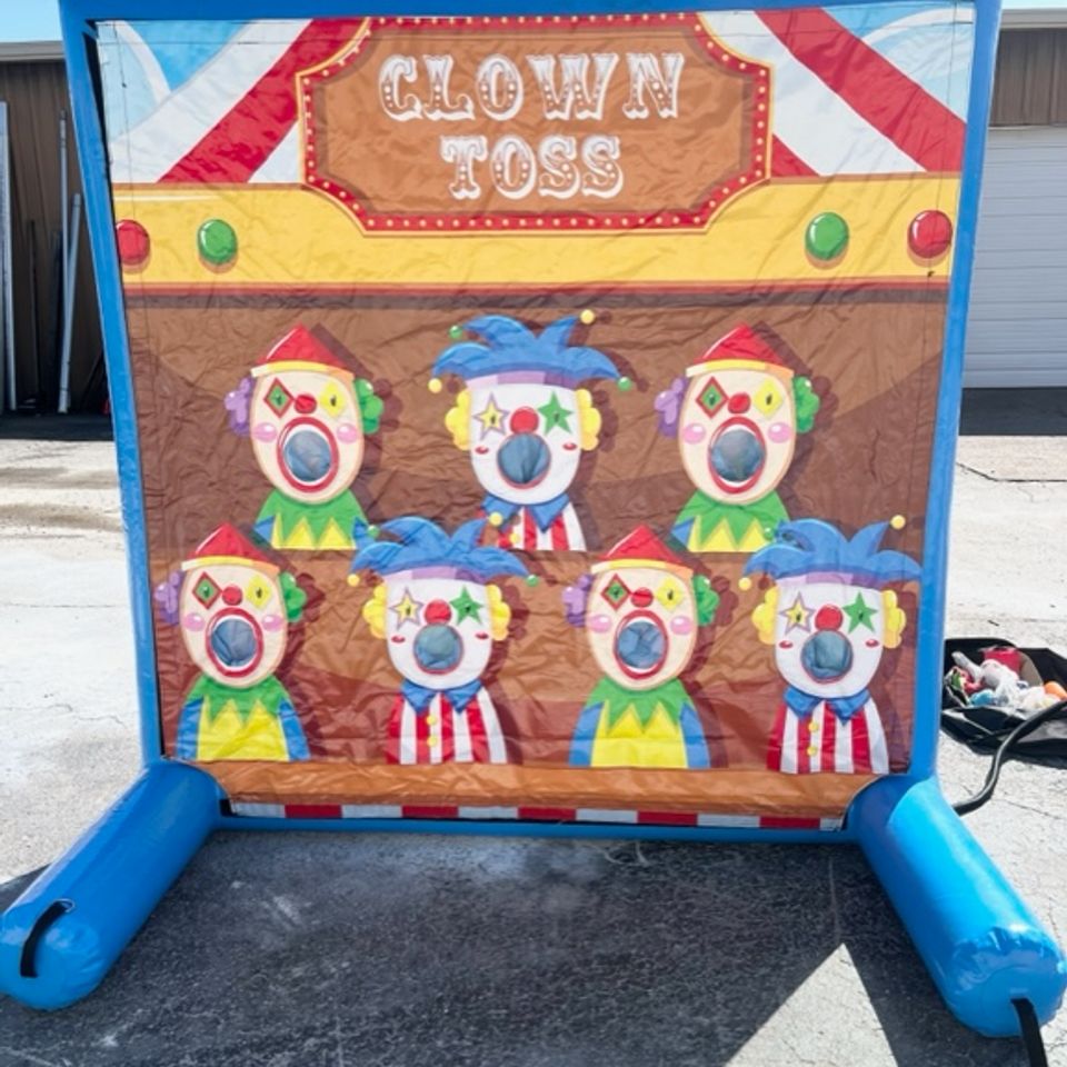 Clown toss